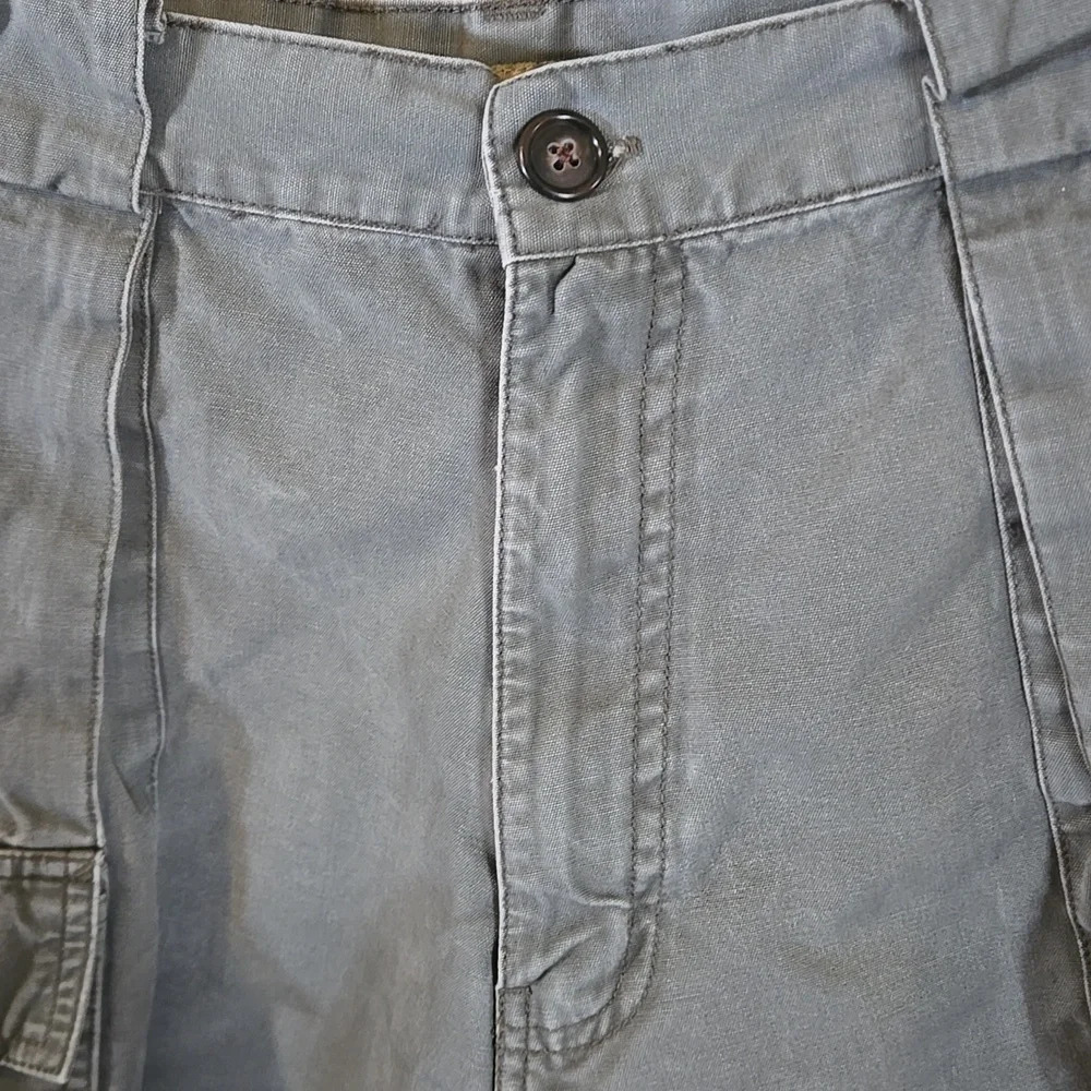 Vintage Munsingwear Light Olive Green Cargo Shorts Casual 34W - Picture 4 of 10